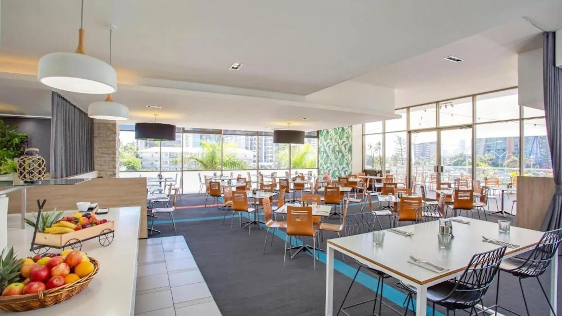 Hotel Apartments On 22 View Avenue, Surfers Paradise Gold Coast